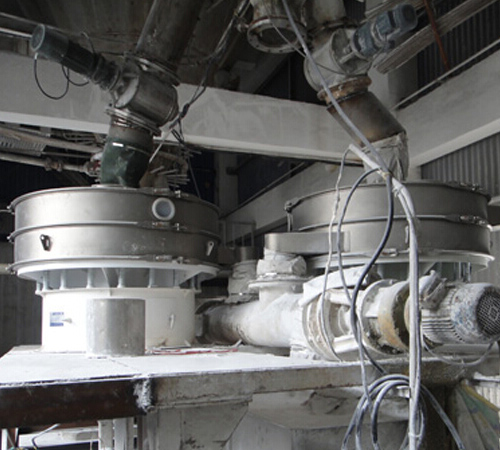 Carbon powder screening