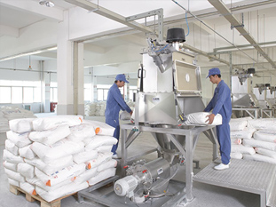 Sieving semolina